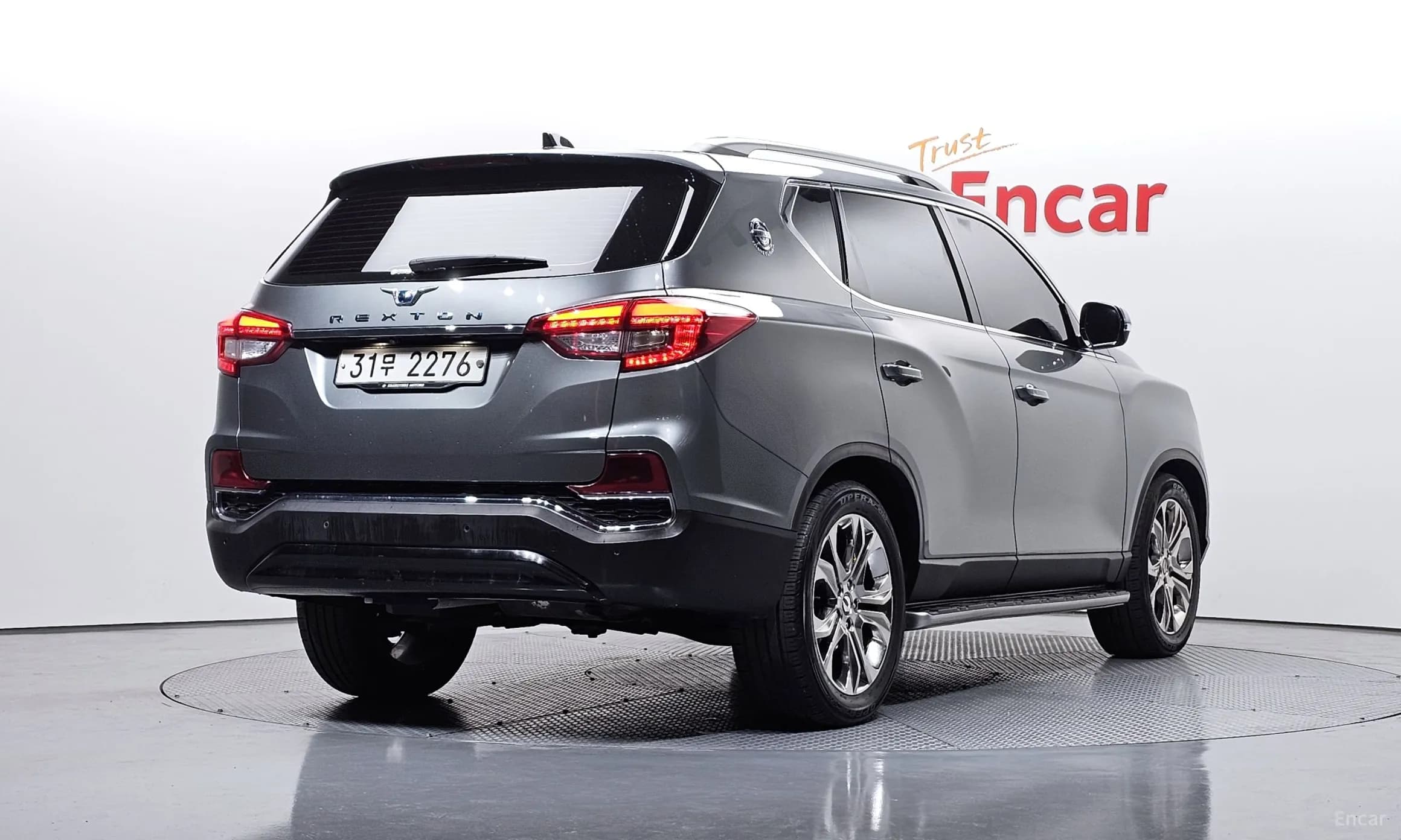 G4 Rexton