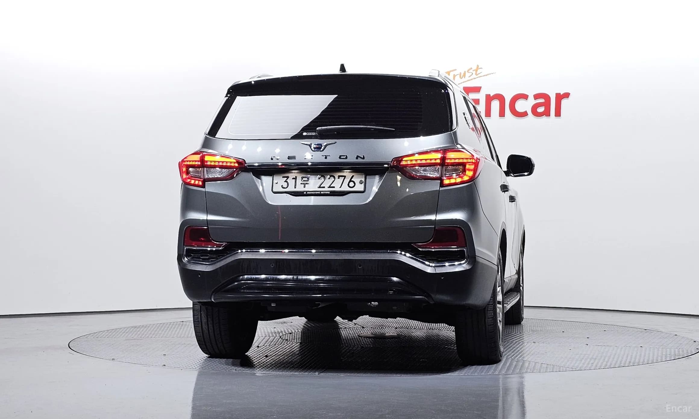 G4 Rexton