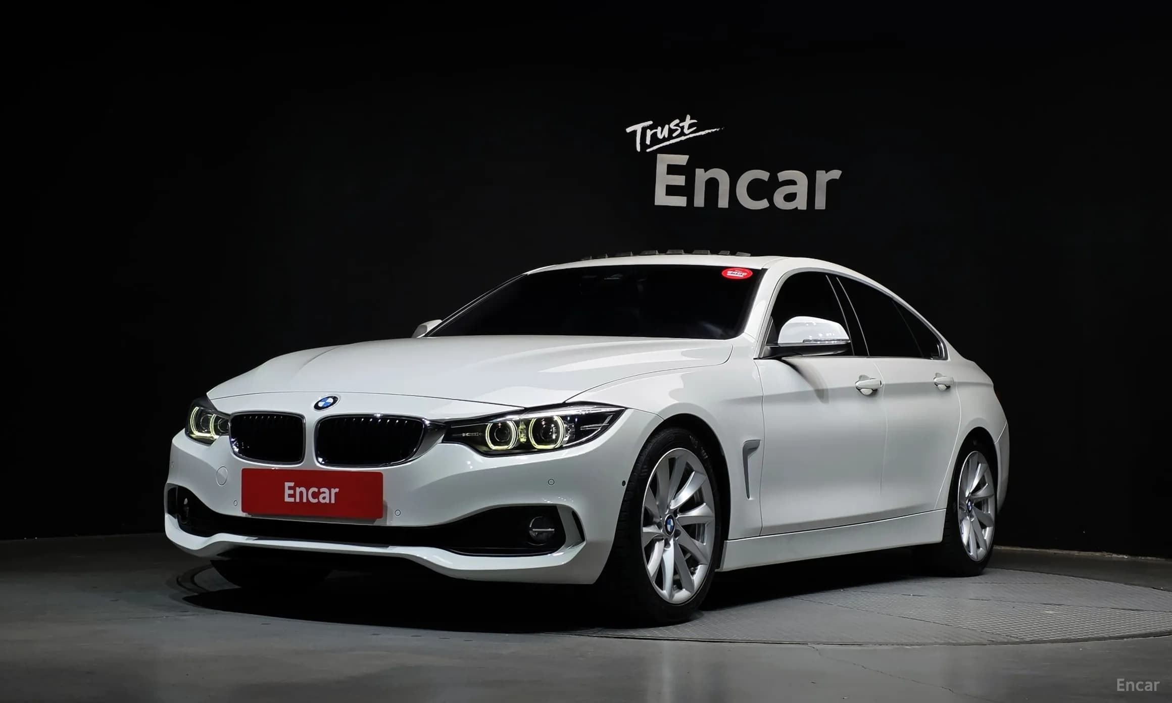 Series 4 (F32)