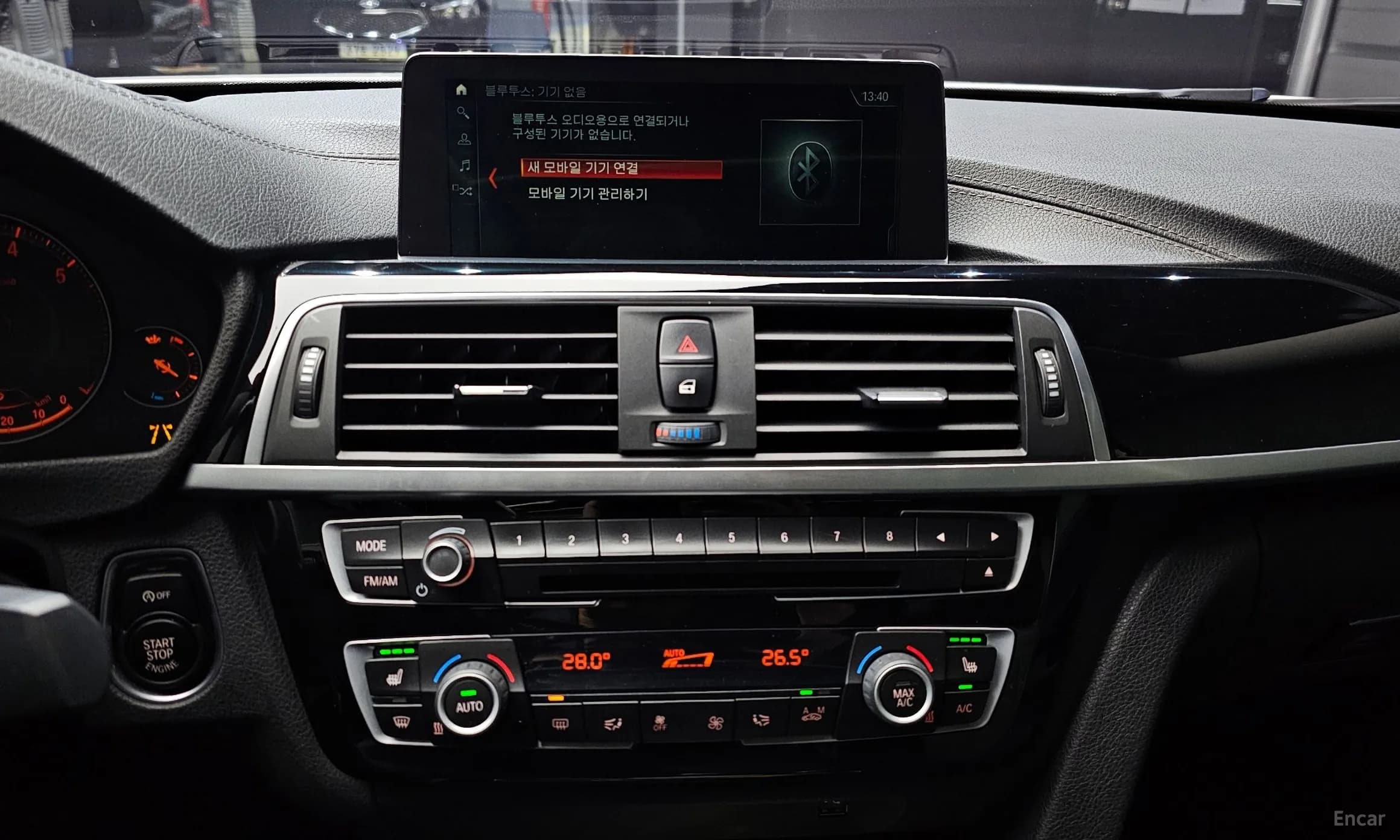 Series 4 (F32)