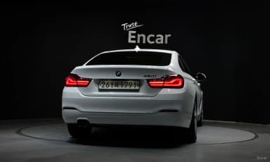Series 4 (F32)