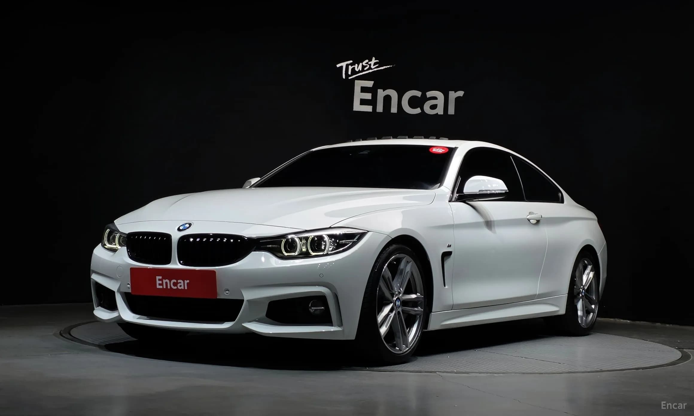 Series 4 (F32)