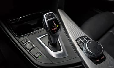 Series 4 (F32)