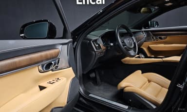 S90