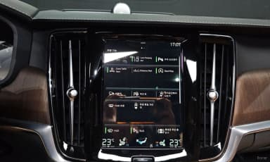 S90