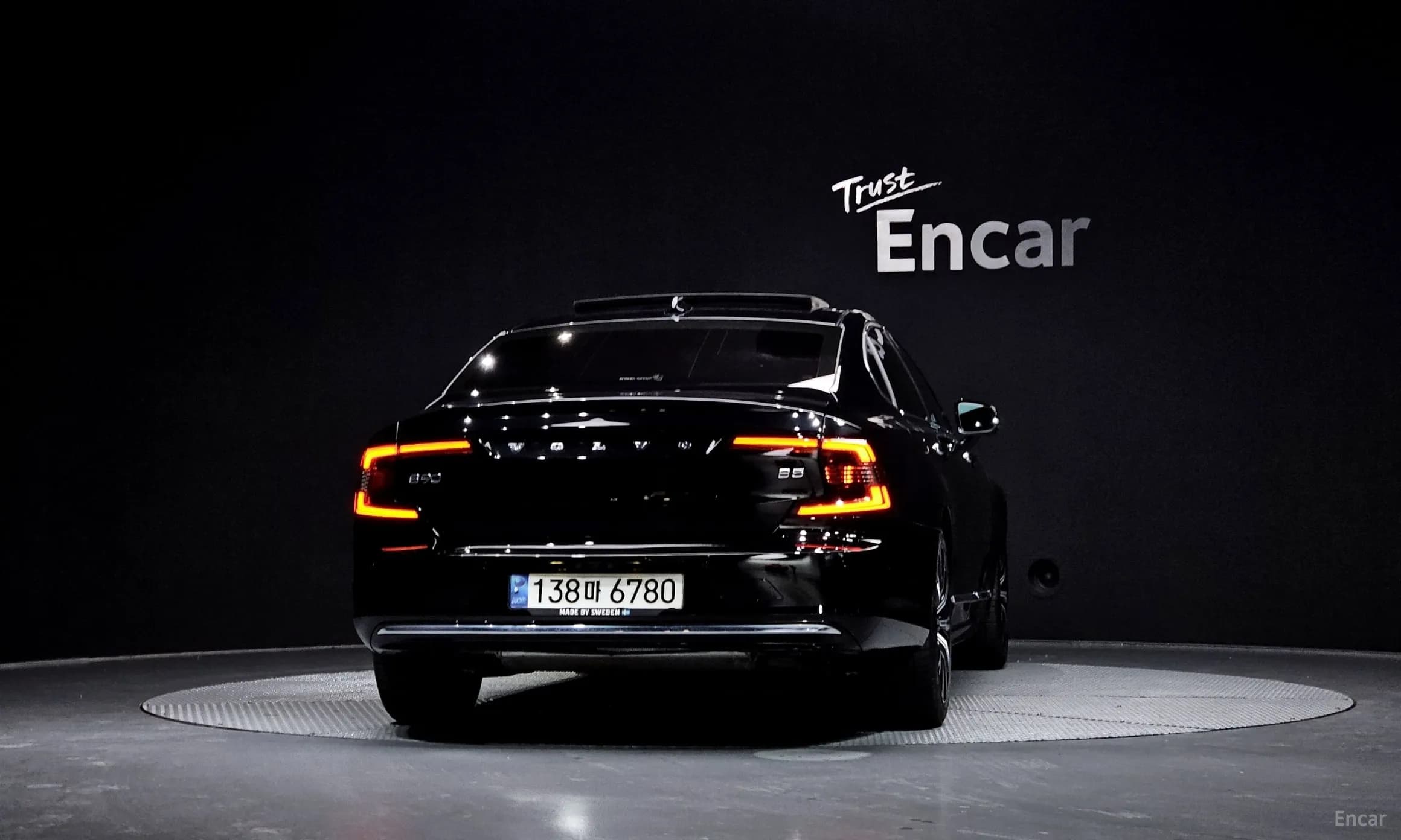 S90