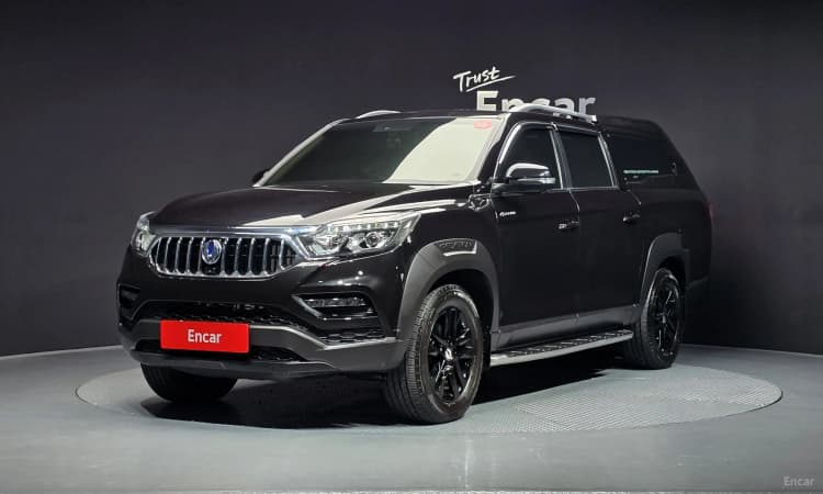 Rexton Sports Khan