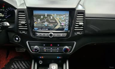 Rexton Sports Khan
