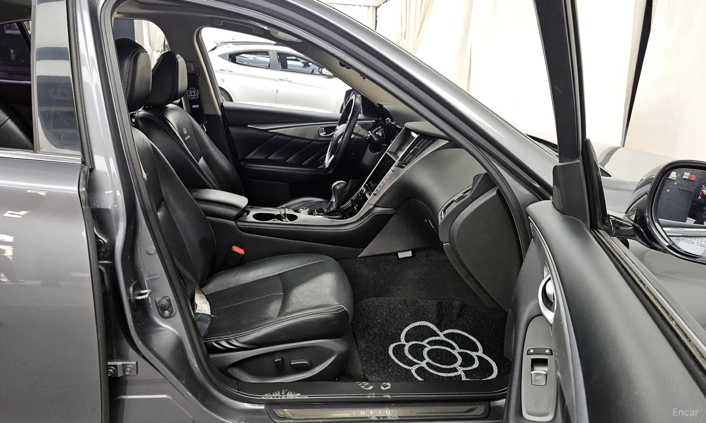 Q50