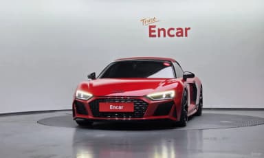 R8 (4S)