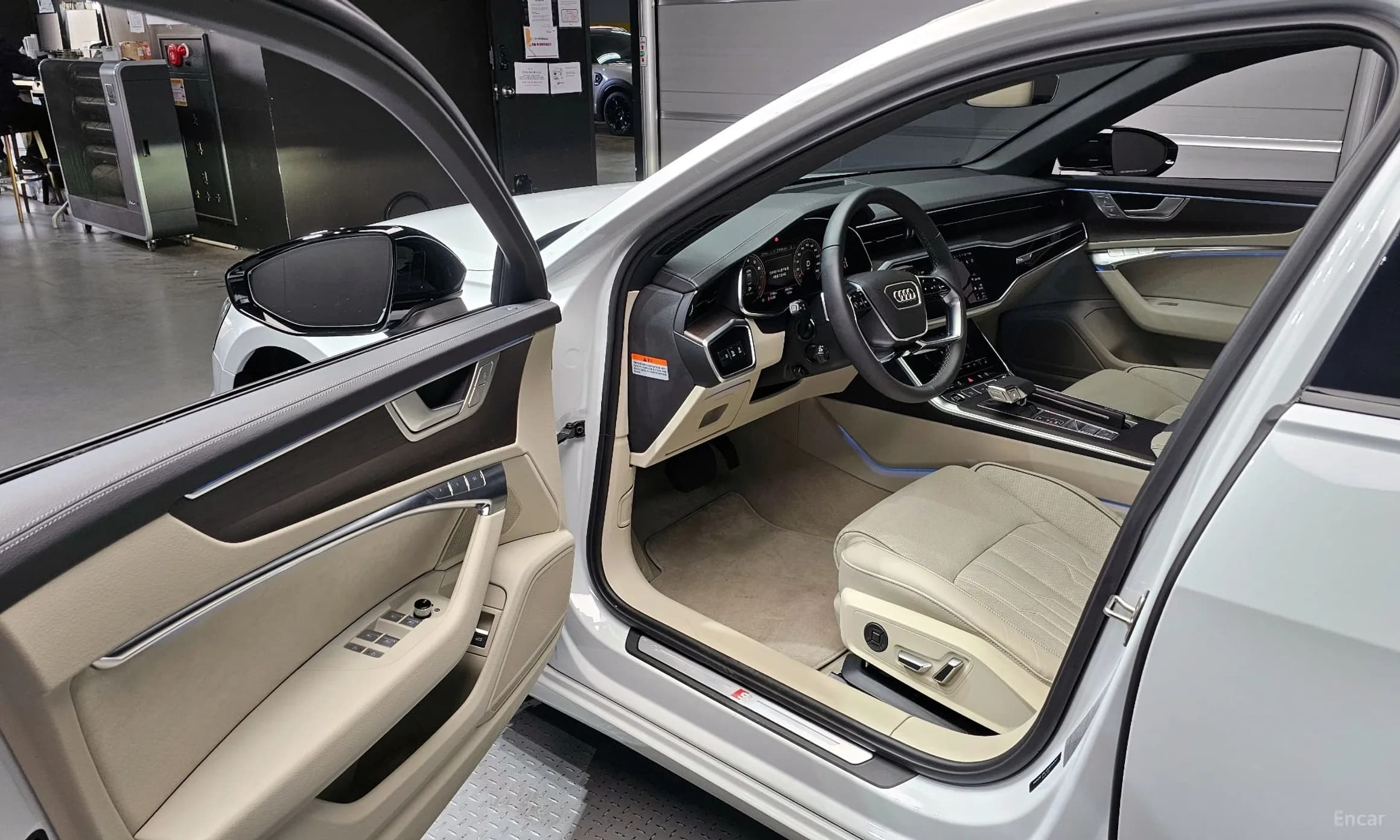 A6 (C8)