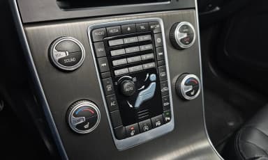 S60