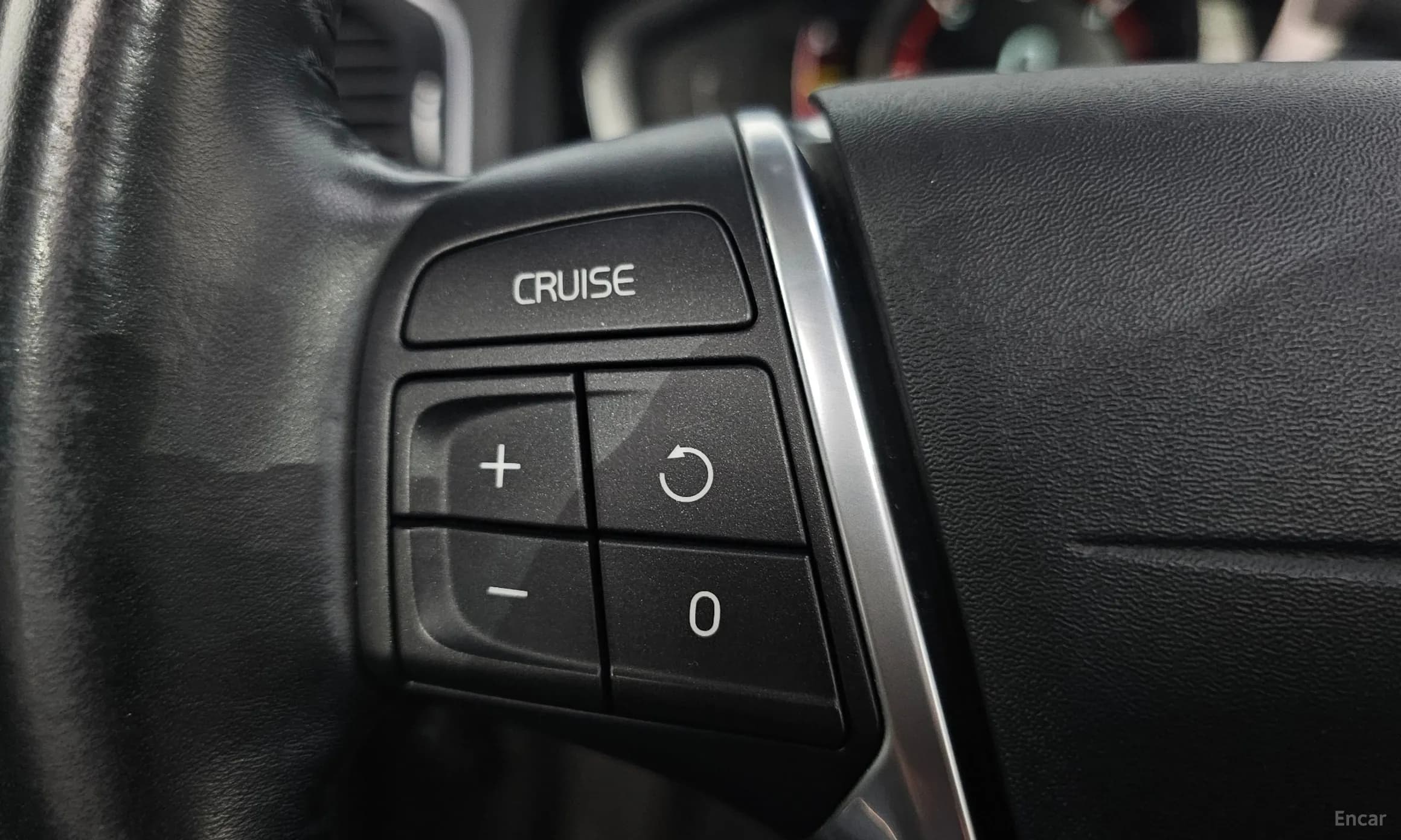 S60
