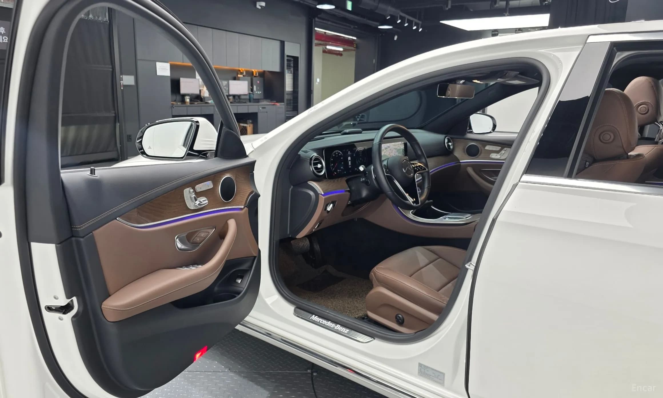 E-Class W213