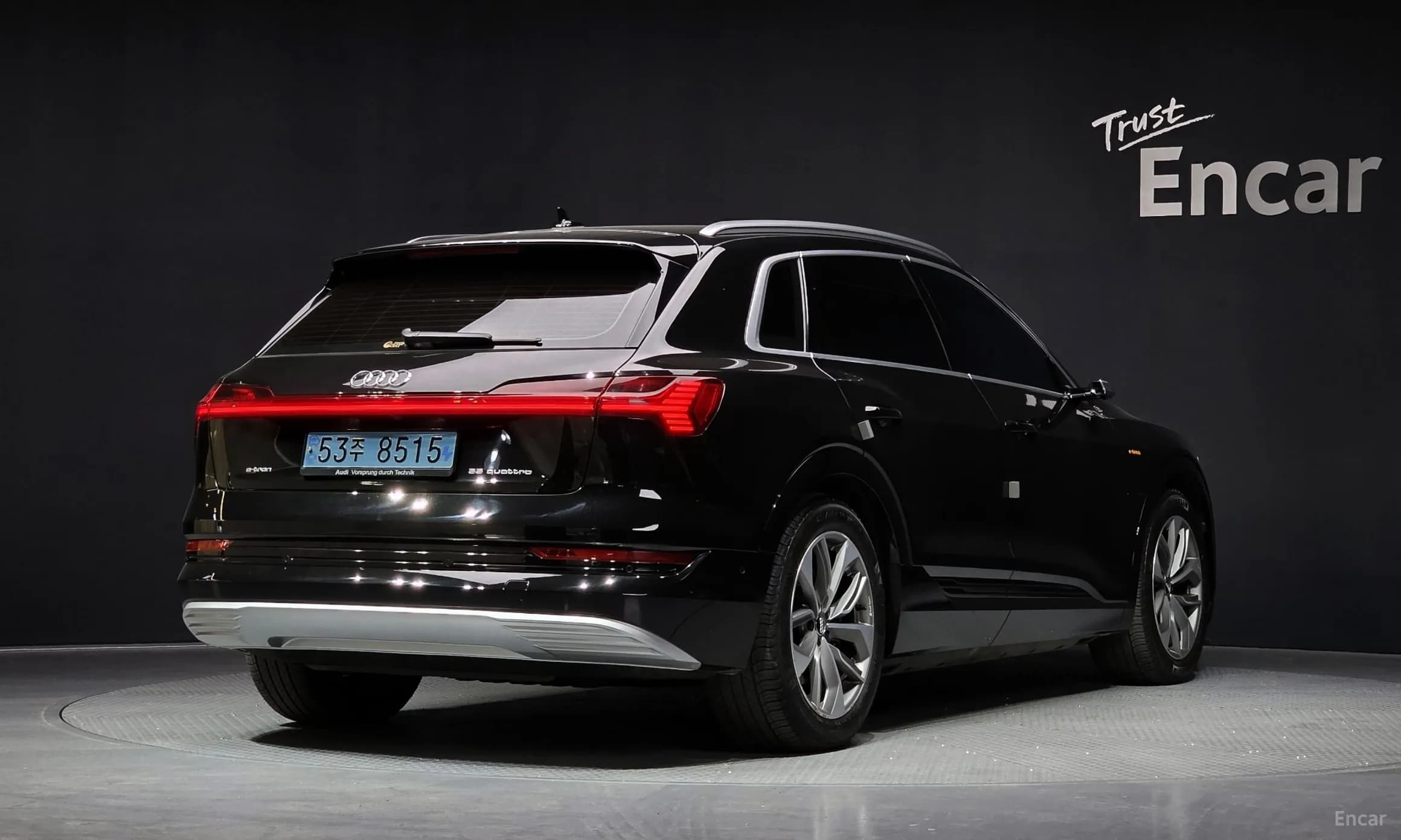e-tron