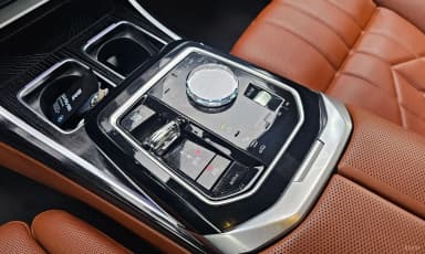 7 Series (G70)