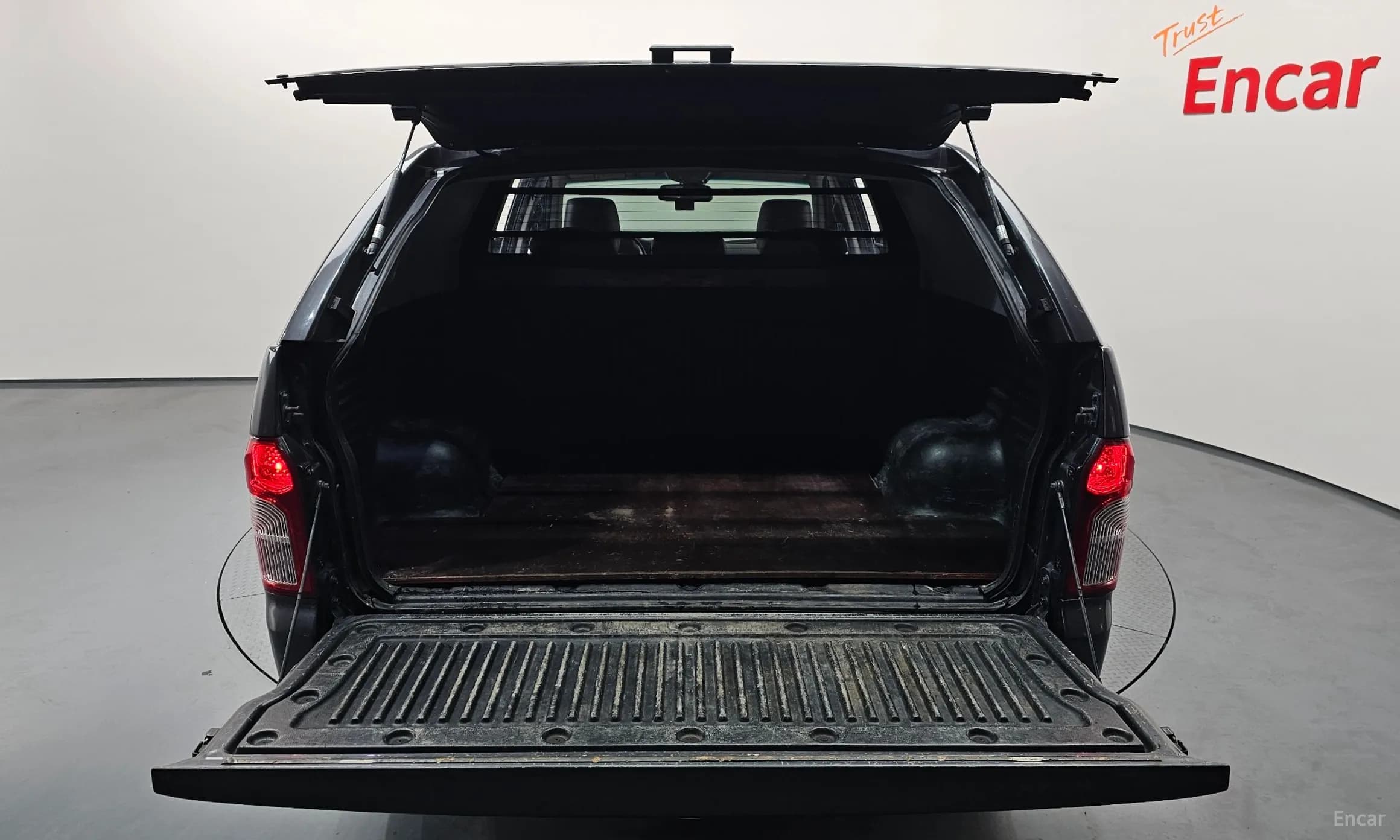 Korando Sports