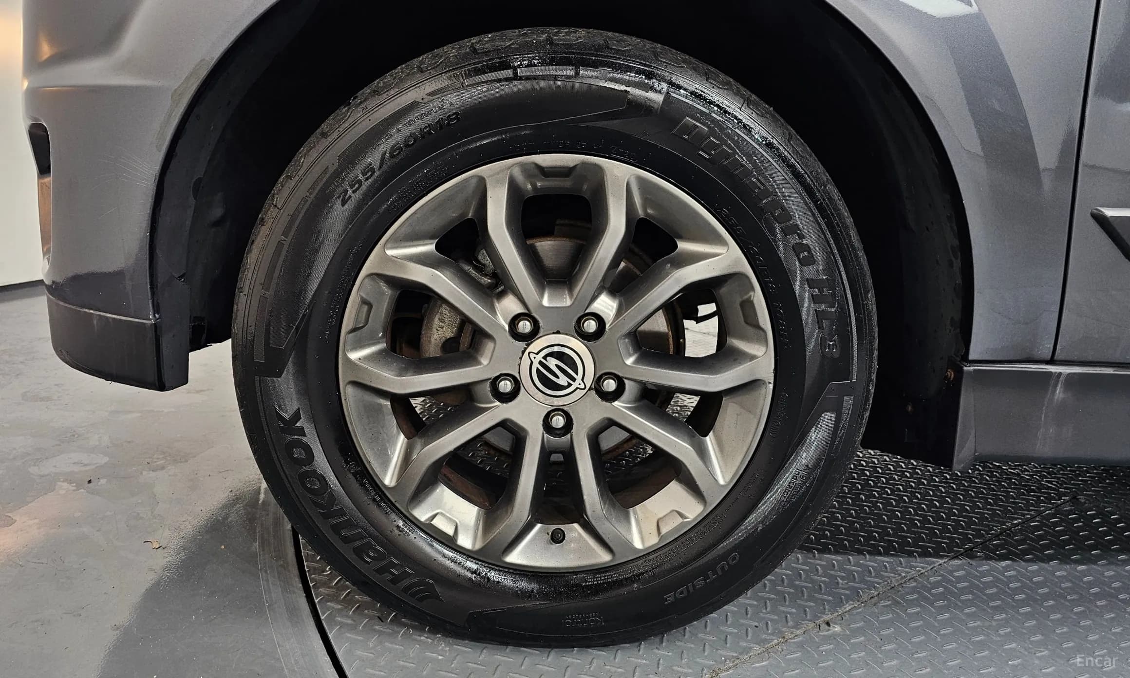 Korando Sports