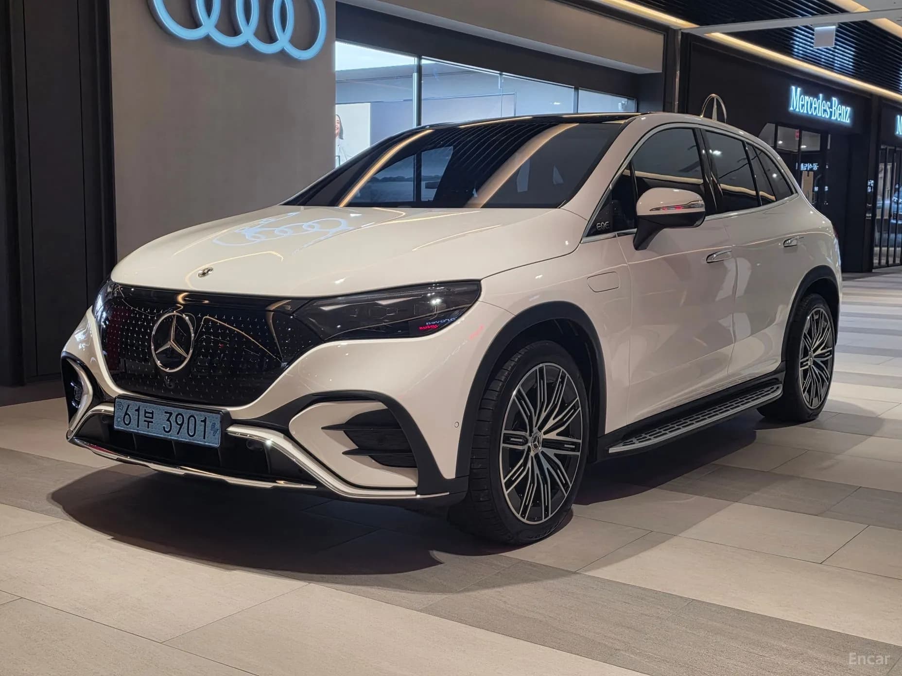 EQE SUV X294