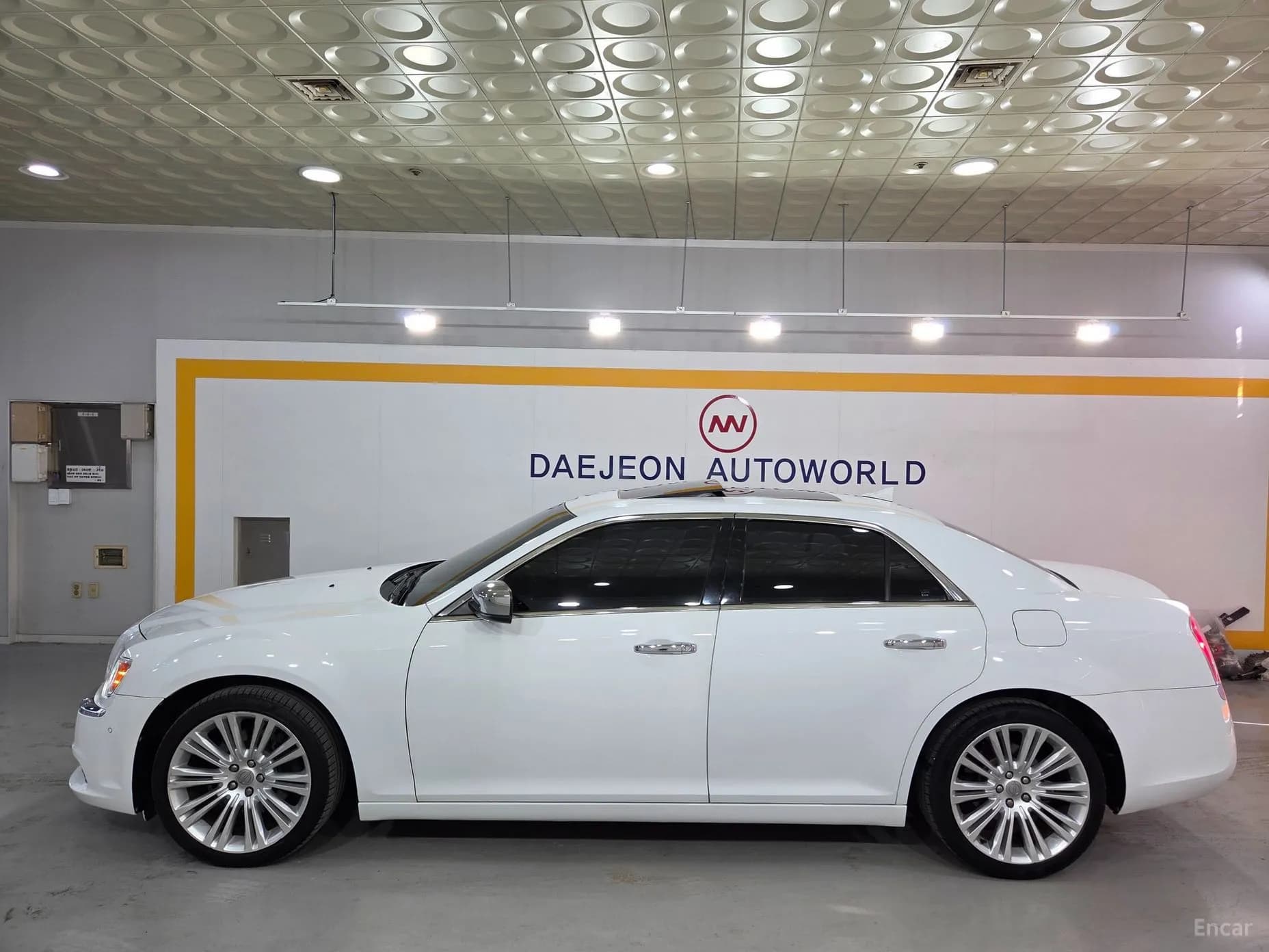 The New 300C