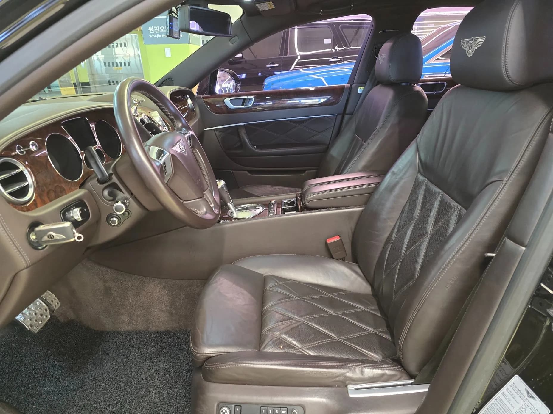 Flying Spur Gen 1