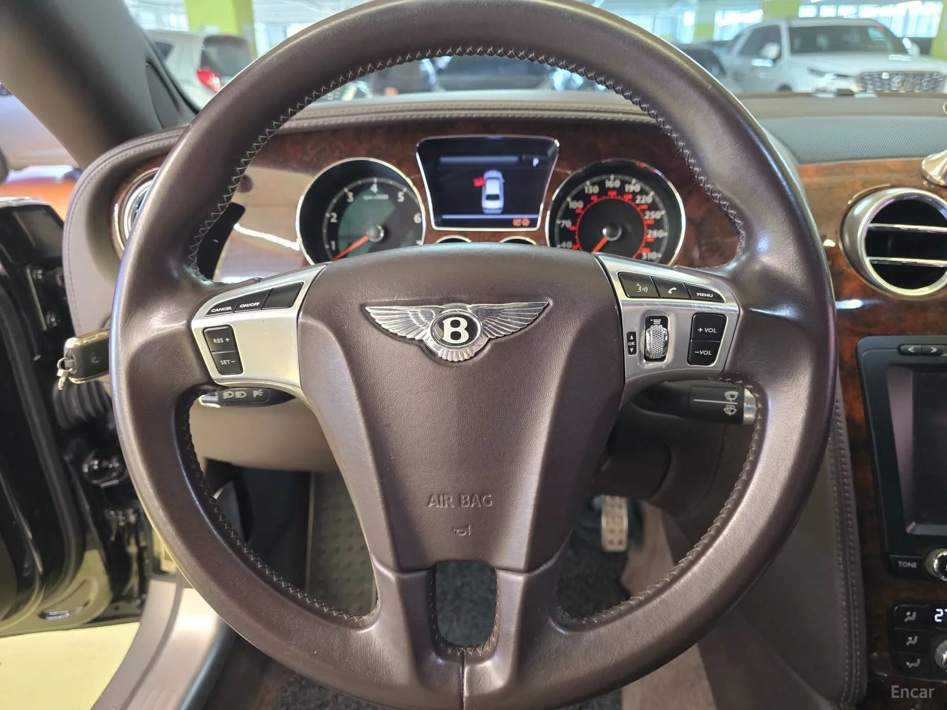 Flying Spur Gen 1