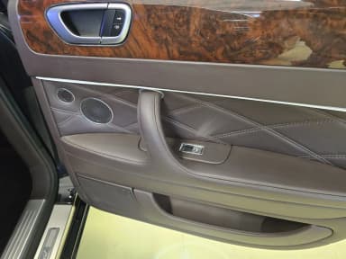 Flying Spur Gen 1