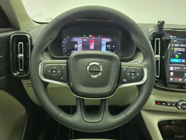 XC40