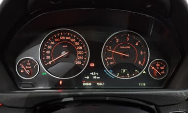 Series 4 (F32)