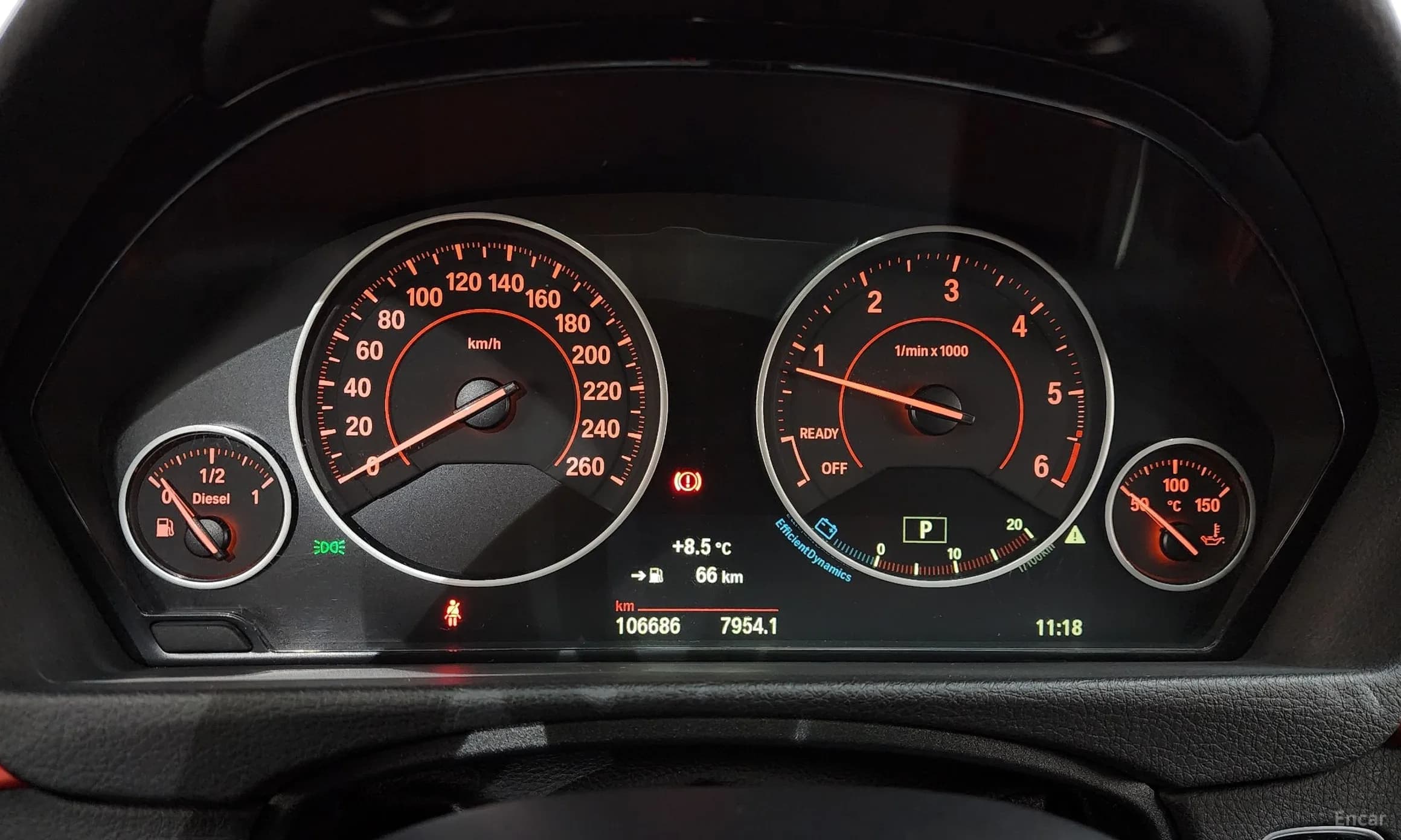 Series 4 (F32)
