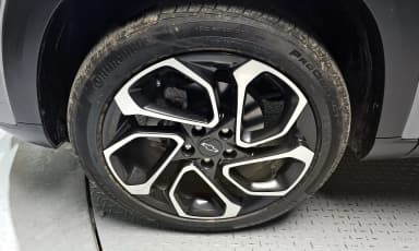 Trax Crossover