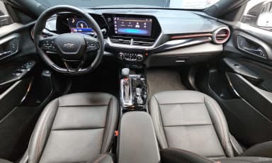 Trax Crossover