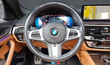 5 Series (G30)