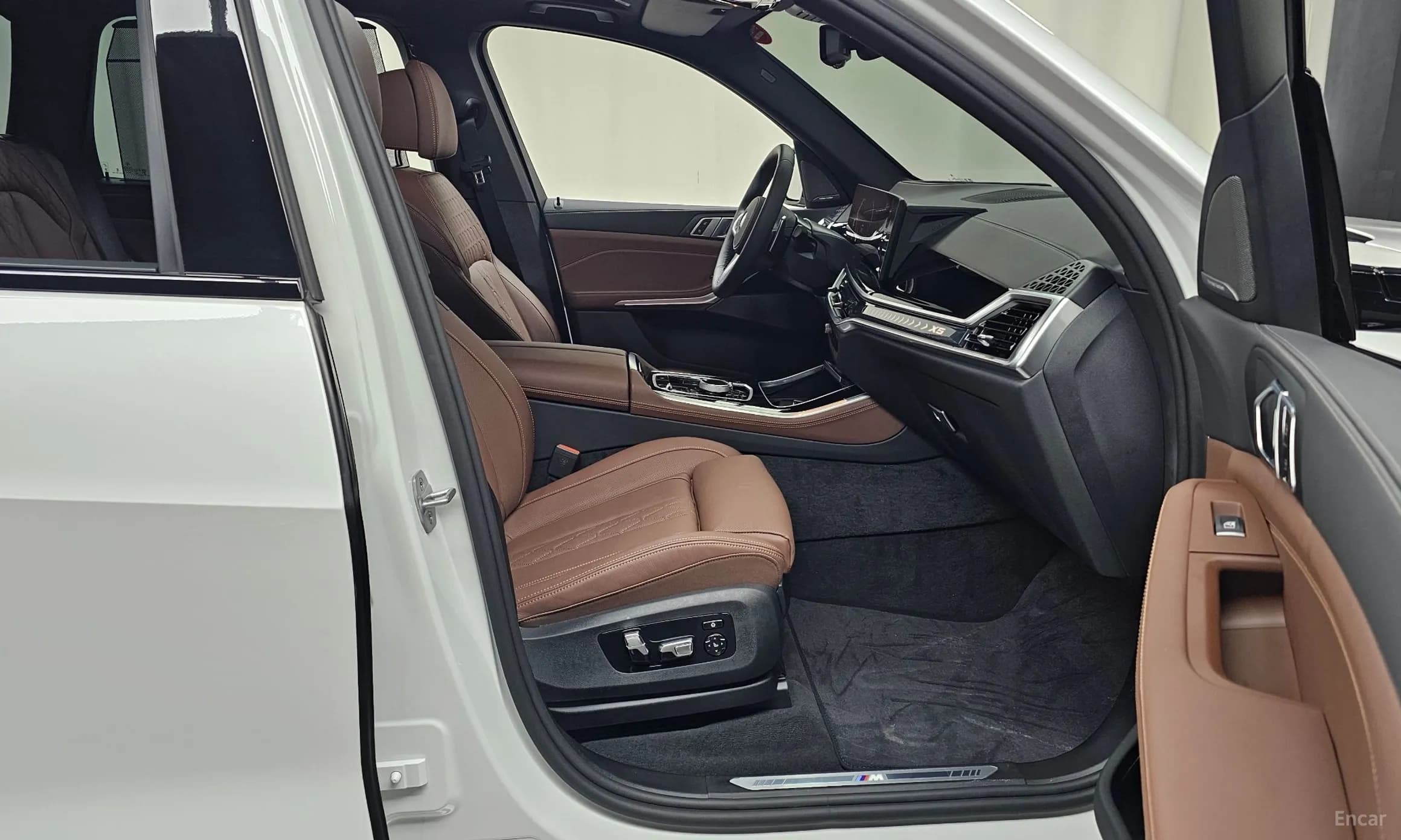 X5 (G05)