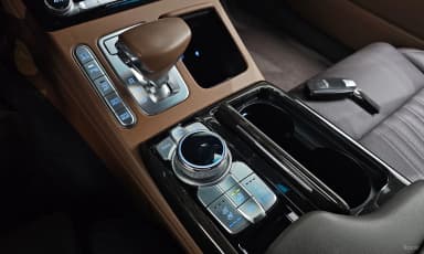 G90