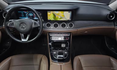 E-Class W213