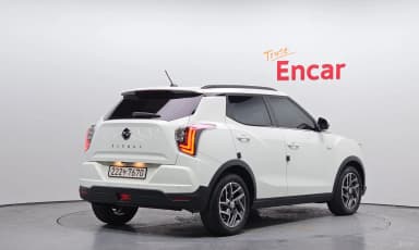 Berry New Tivoli