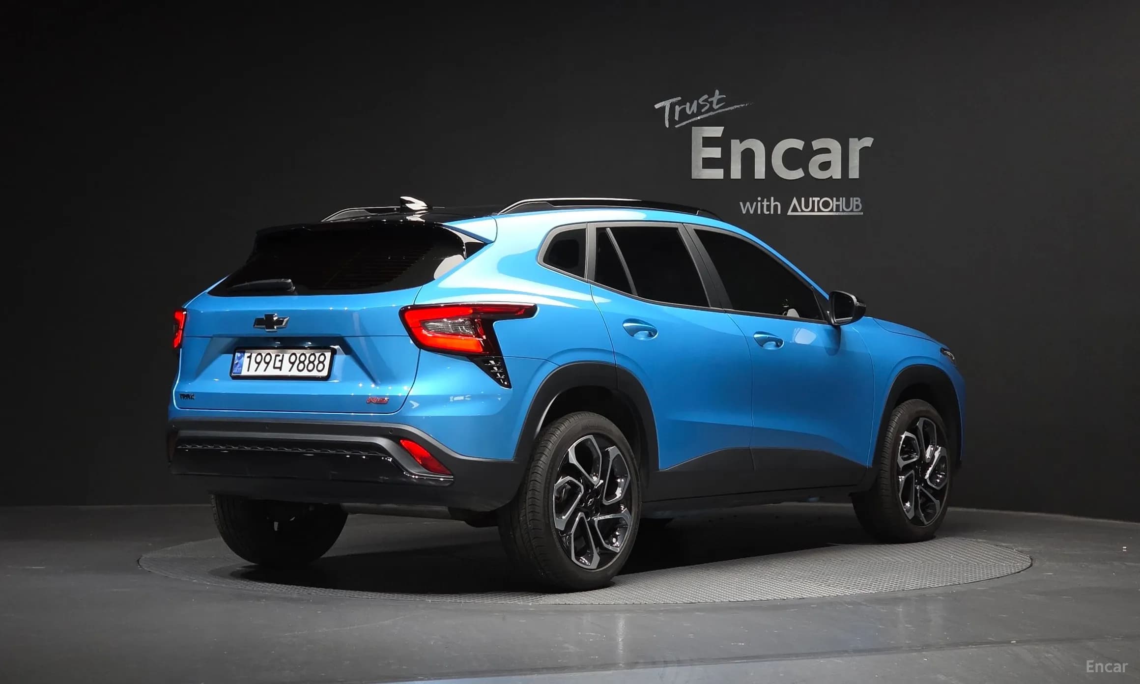 Trax Crossover