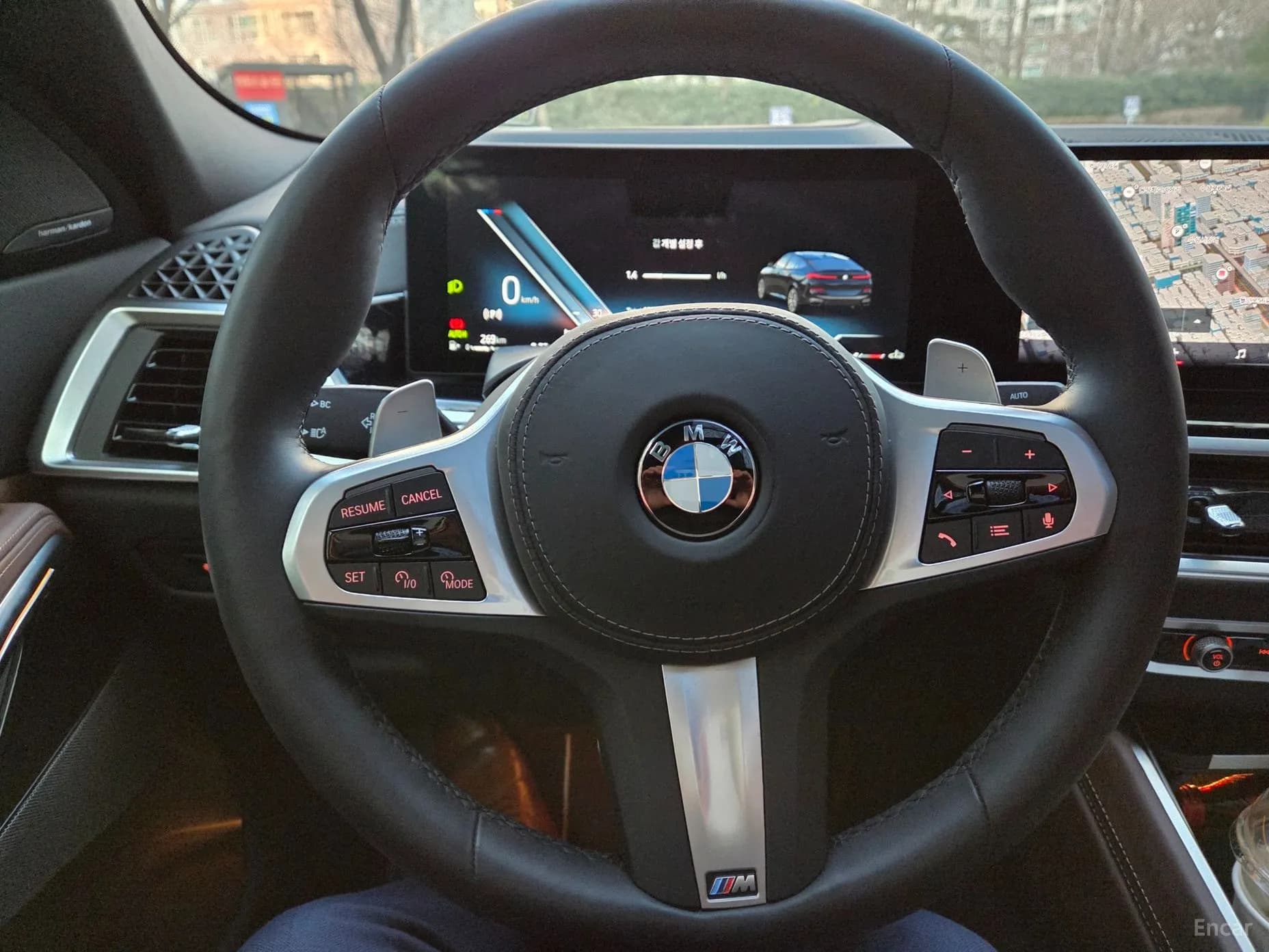 X6 (G06)