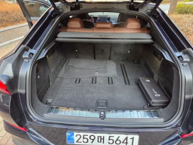 X6 (G06)