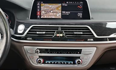 7 Series (G11)