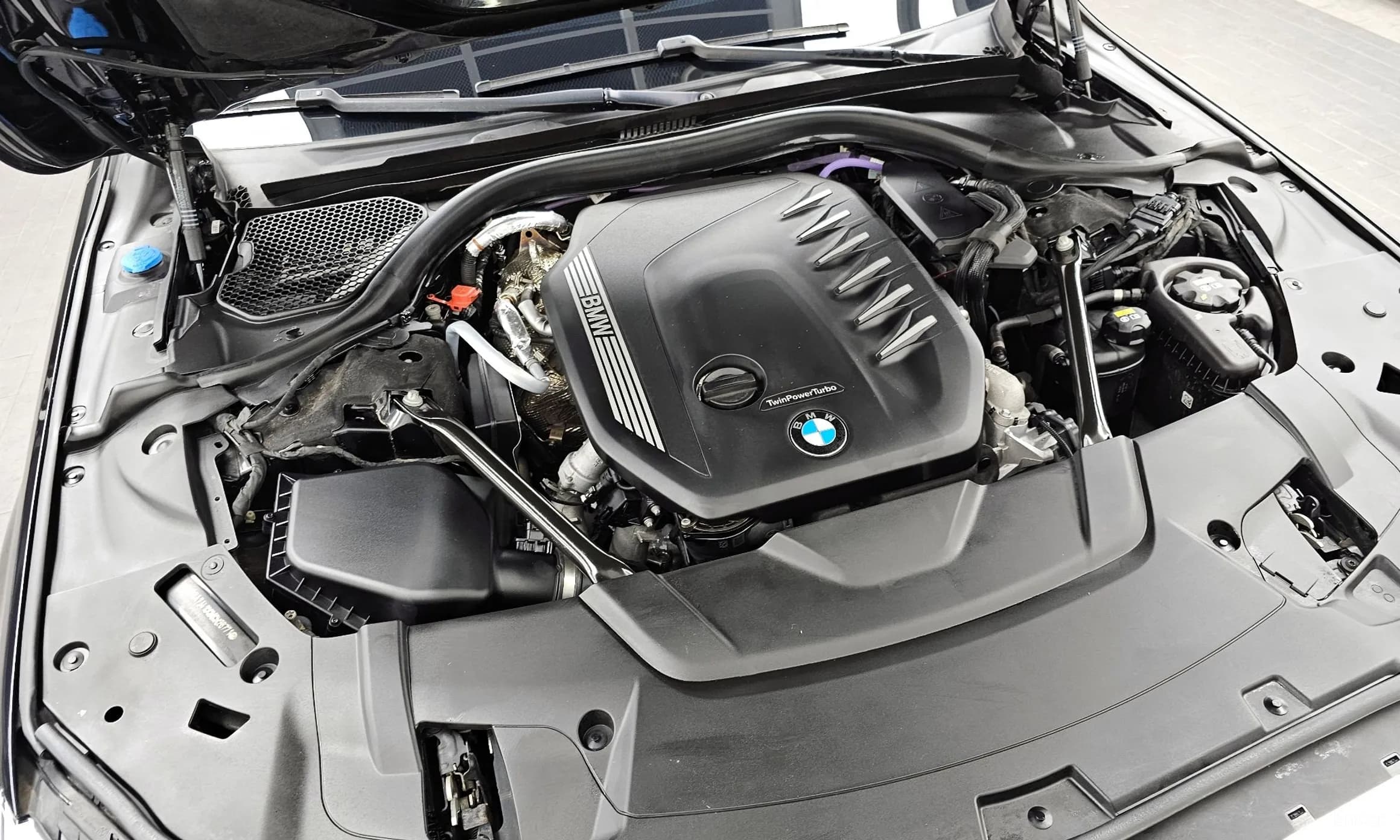 7 Series (G11)
