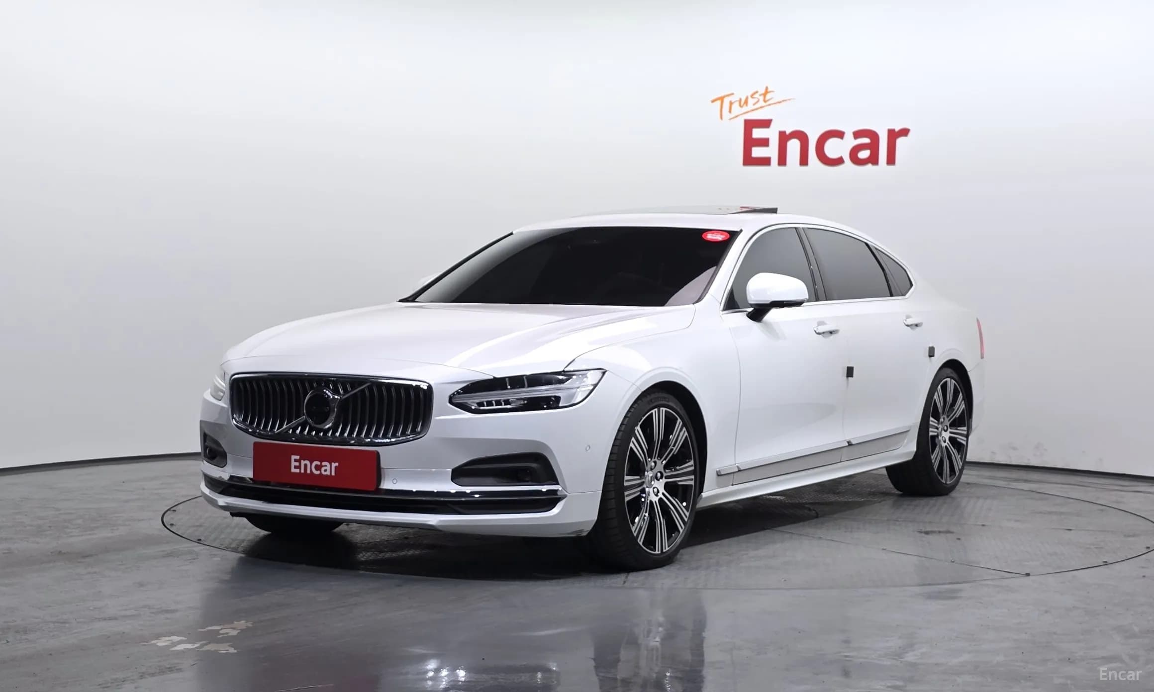 S90