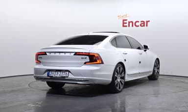 S90