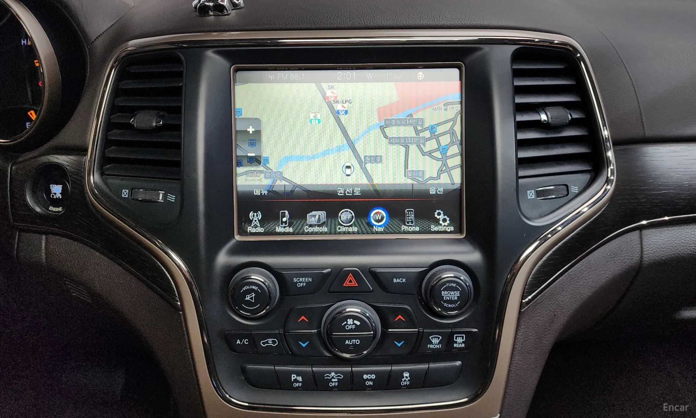 Grand Cherokee