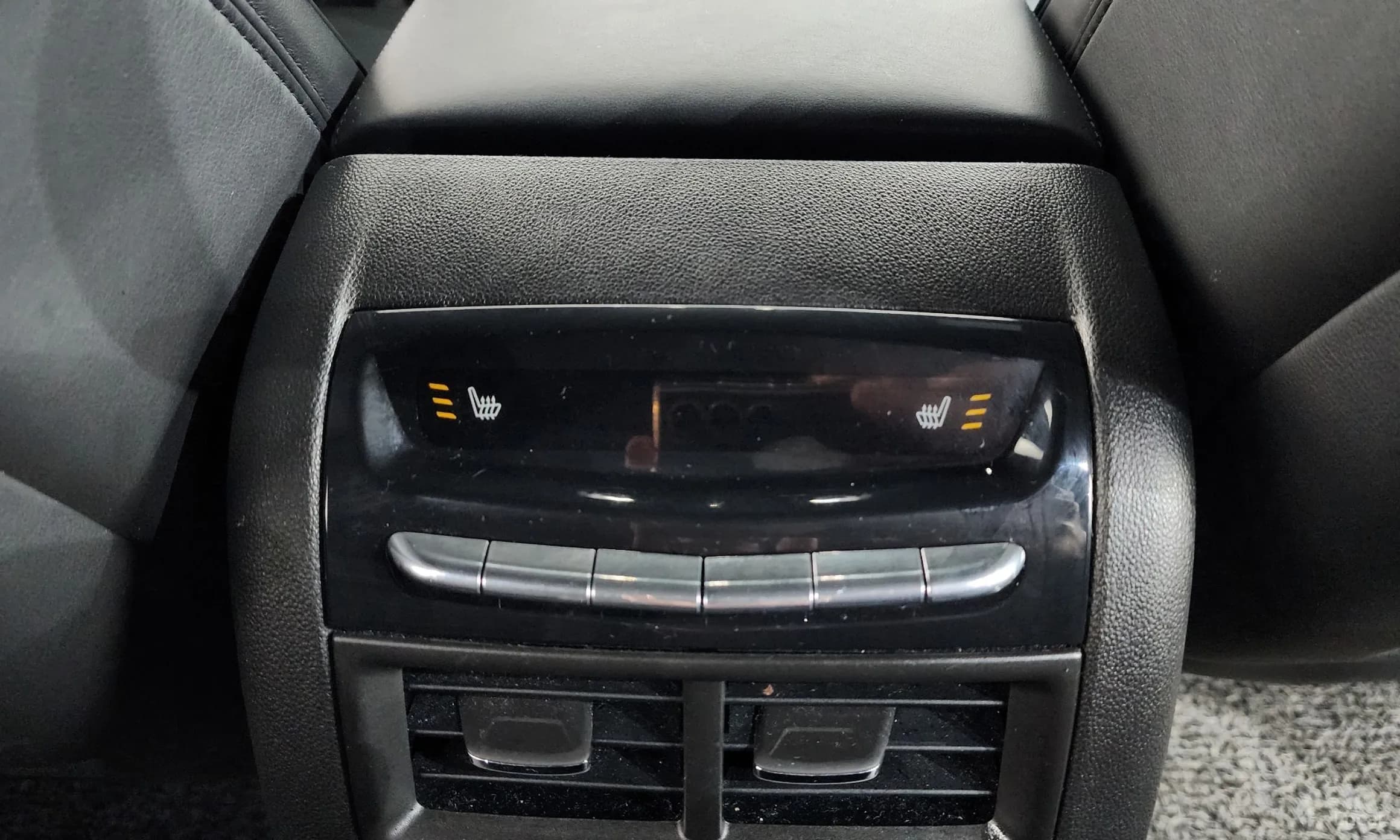 XT5