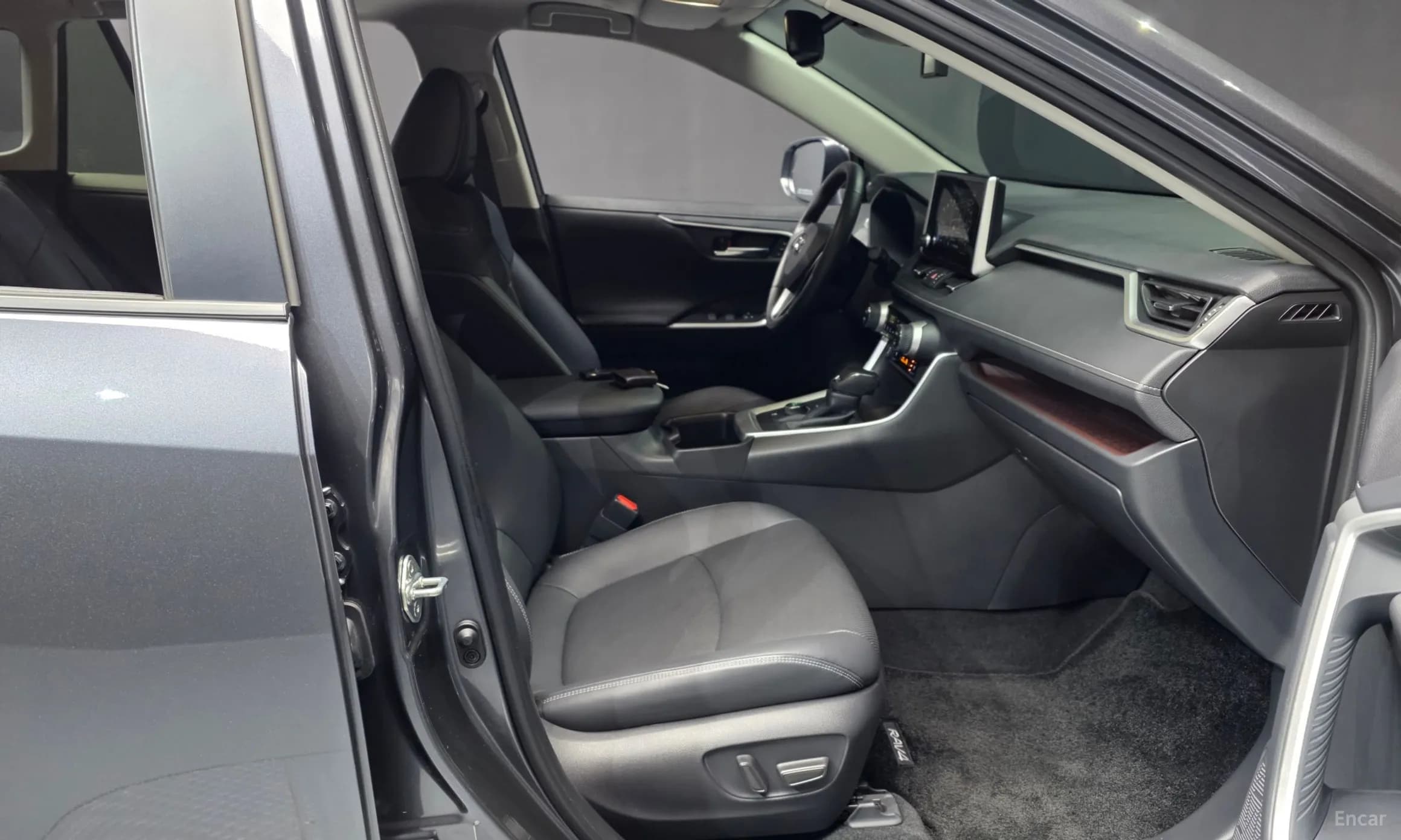RAV4 5th Generation