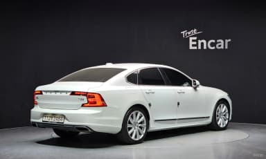 S90