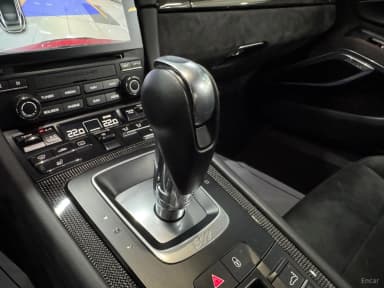910