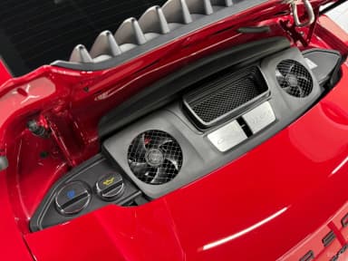 910